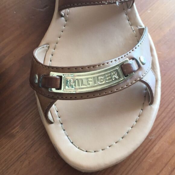 Tommy Hilfiger Wedge Sandals size 8.5 - Picture 4 of 12